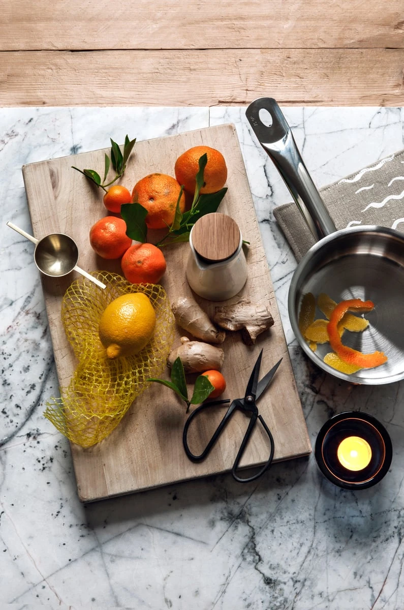 Saana ja Olli Onnenmaa pot holder/trivet, beige