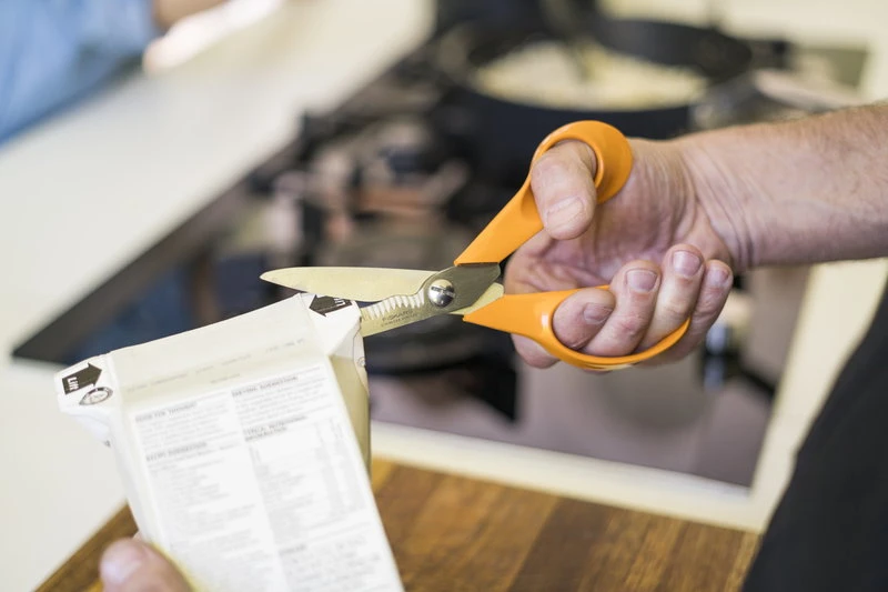 Fiskars Classic kitchen scissors