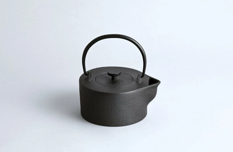 Iwatemo HK kettle, 0,4 L, cast iron