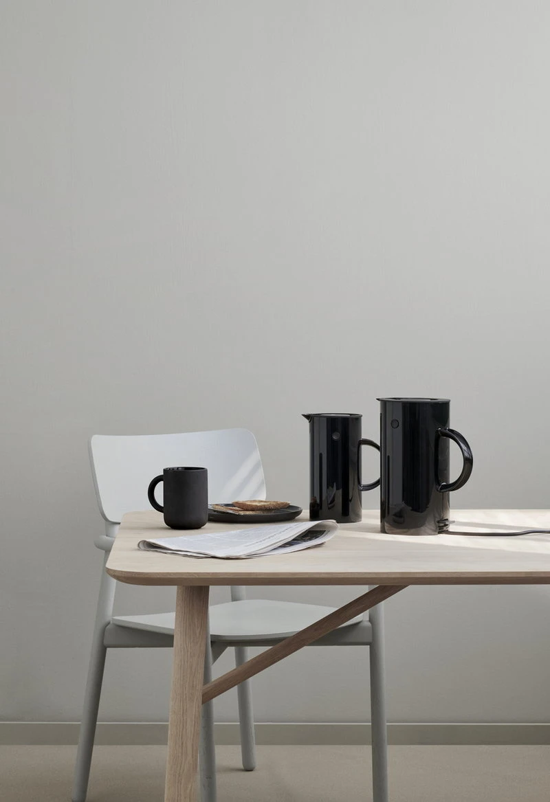 Stelton EM77 electric kettle, black